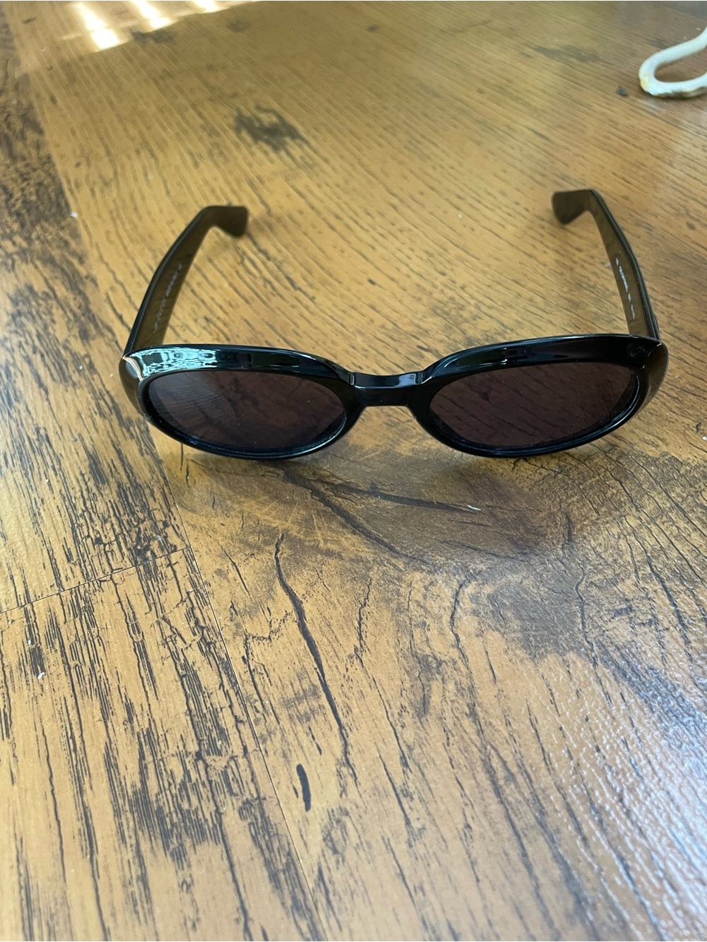 Gucci Black Sunglasses - Picture 3 of 8